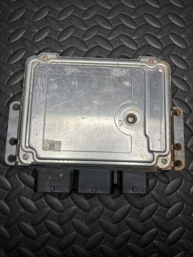 Engine ECM Control Module DME Model MINI COOPER 7 627518 7627518