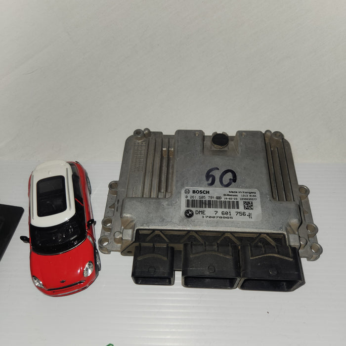 Engine ECM Control Module DME Model MINI COOPER 7 601 756  7601756